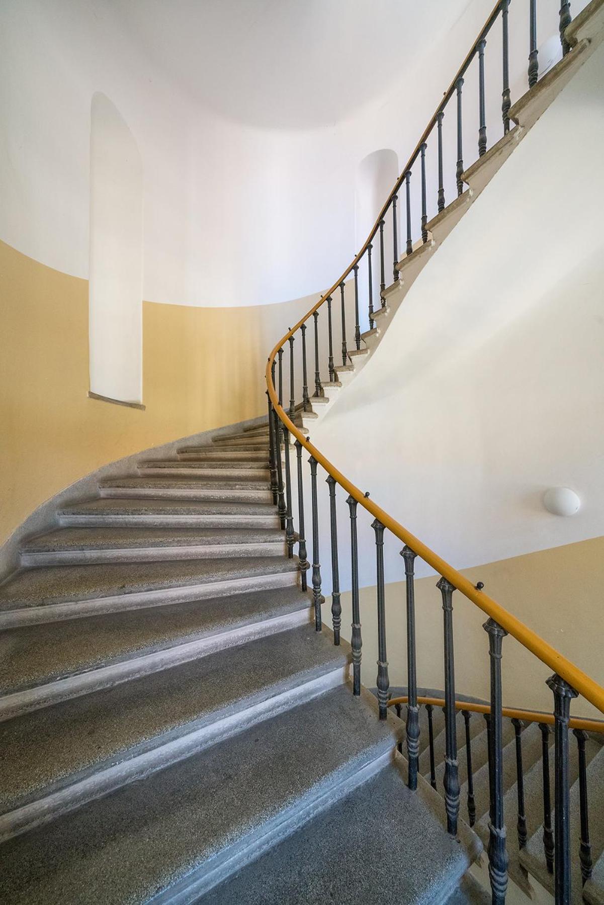 Quiet City Center Apartment In Hip & Foodie Area Prague Exterior photo