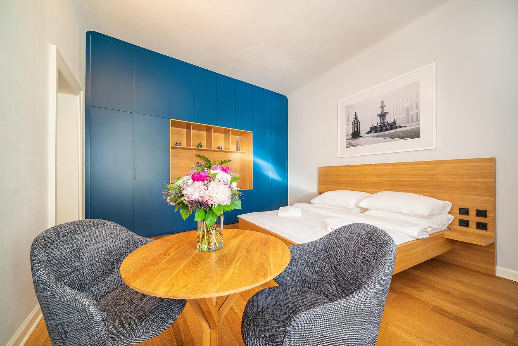 Quiet City Center Apartment In Hip & Foodie Area Prague Exterior photo